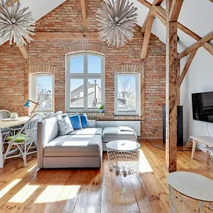 https://cosy-attic.gdanskhotel.org