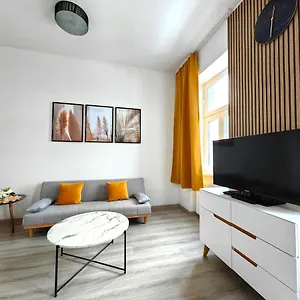 Adonis Apartament