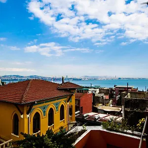https://turk-art-hotel.istanbul-turkeyhotels.com