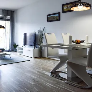 Cosy New 3min To Vic/uno-city And Danube Apartament